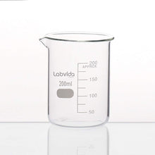 Load image into Gallery viewer, Labvida 12pcs of Griffin Low Form Glass Beakers, Vol.200ml, 3.3 Borosilicate with Printed Graduation, LVA008
